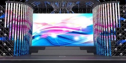 La pubblicità dell'interno portatile ha curvato la ricerca principale dello schermo di visualizzazione P3.91 900cd 43