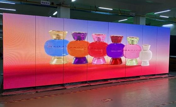 Poster LED Display P1.538 per interni HD per pubblicità video, alta qualità, costo ridotto