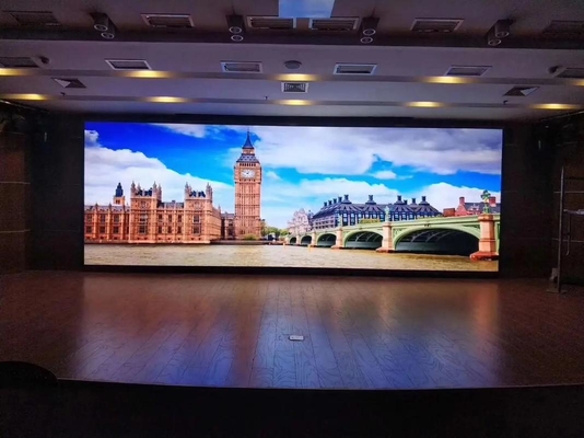 L'esposizione di LED locativa di temperatura del colore 6500K 3840Hz la velocità di rinfrescamento