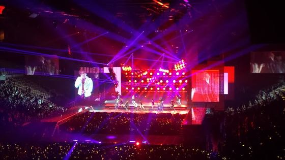 Schermo di visualizzazione locativo di alta risoluzione del LED di HD P2.976 P3.91 P4.81 per la fase della chiesa di nozze