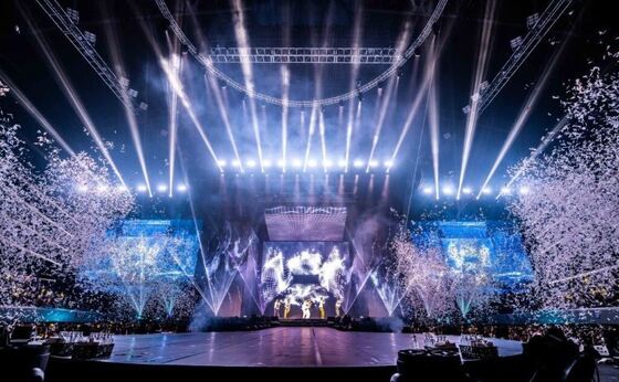 Schermo LED da palco a noleggio Indoor P3.91 per matrimoni / discoteche / concerti / centri commerciali