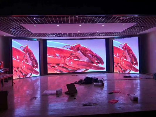 Mobile in alluminio pressofuso durevole per display a LED per interni P4.81 1000mmx500mm