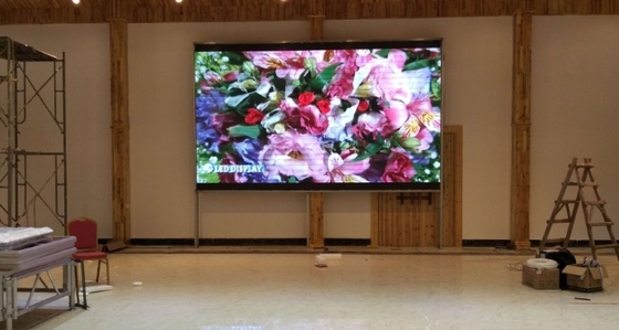 OEM di alta risoluzione principale dell'interno dei Governi 180W/Sqm dello schermo P3 di 576*960mm