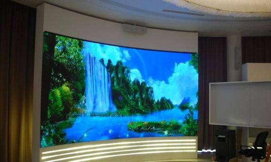 Modulo LED Flessibile 3840Hz Schermo LED Curvo Pannelli Video P2