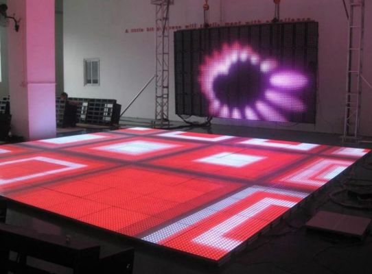 Schermo a piastrelle LED per pavimenti, Schermo a piastrelle LED interattivo per pavimenti