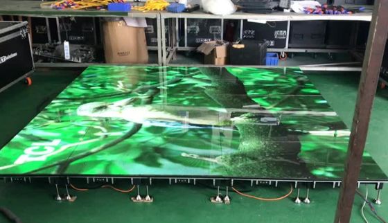 Schermo a piastrelle LED per pavimenti, Schermo a piastrelle LED interattivo per pavimenti