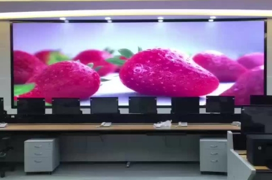 40 x alta risoluzione del passo principale 30cm hanno condotto la video parete P1.667 P1.56 degli schermi