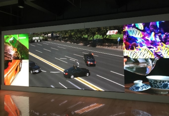Ampio angolo di visione del piccolo del pixel P2.5 di LED dell'esposizione schermo dell'interno di colore pieno LED video