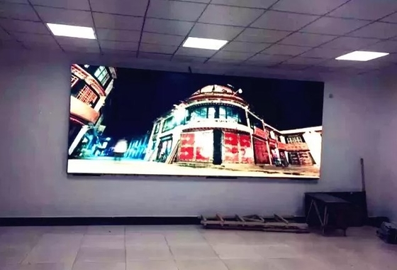 Pubblicità dell'alluminio dell'interno della pressofusione dell'esposizione di LED di colore pieno P3 192x192mm