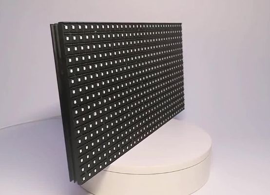 Schermi video LED per esterni P10 Display 1R1G1B Tipo a colonna singola SMD3535