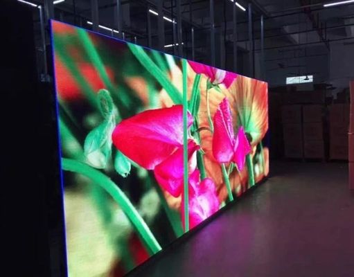 Schermi video LED per esterni P10 Display 1R1G1B Tipo a colonna singola SMD3535