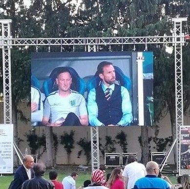 Lo schermo del contesto della fase di P3.91 LED immagine viva dell'alluminio 250X250mm della pressofusione chiara