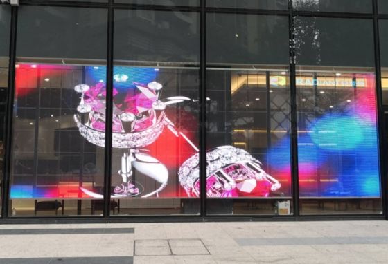 220W/ M2 di esposizione trasparente 5000nits 7.8mm del LED Mesh Screen Outdoor Glass Window